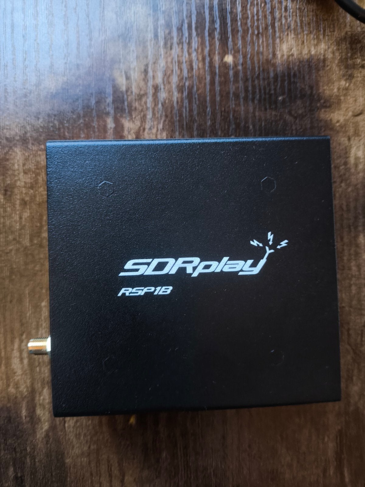 SDRplay RSP1B Wideband Radio Receiver, Ophalen, Zo goed als nieuw