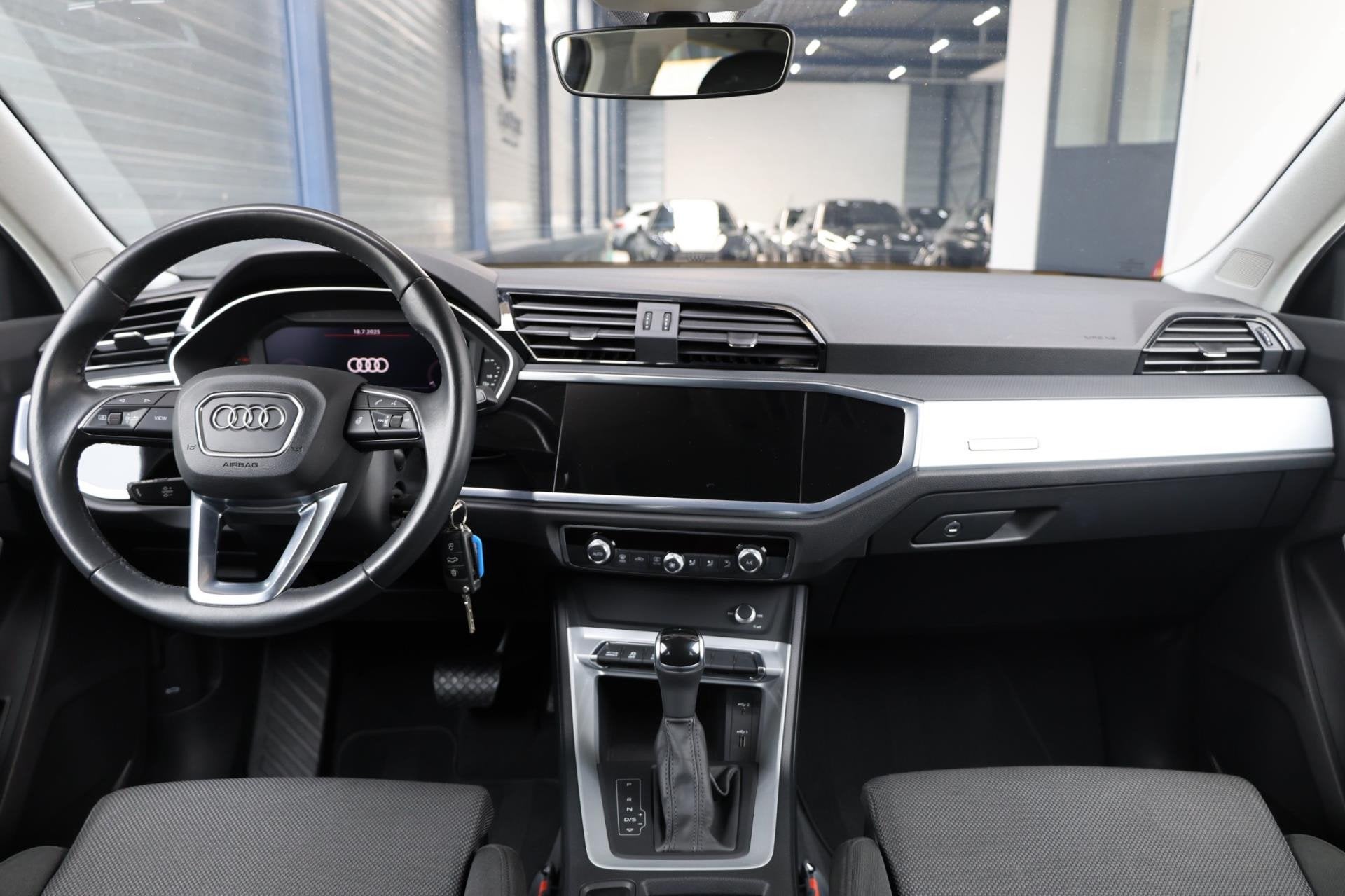 Audi Q3 Sportback 35 1.5 TFSI S-Edition 150+PK LED/S-LINE/VI, Auto's, Audi, Euro 6, 4 cilinders, 150 pk, Origineel Nederlands