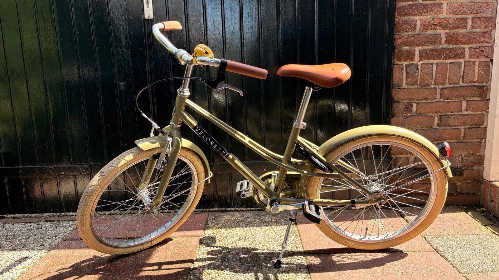 Veloretti Junior 20 inch kinderfiets Desert Moss, Ophalen, Zo goed als nieuw, Velgrem, 20 inch of meer