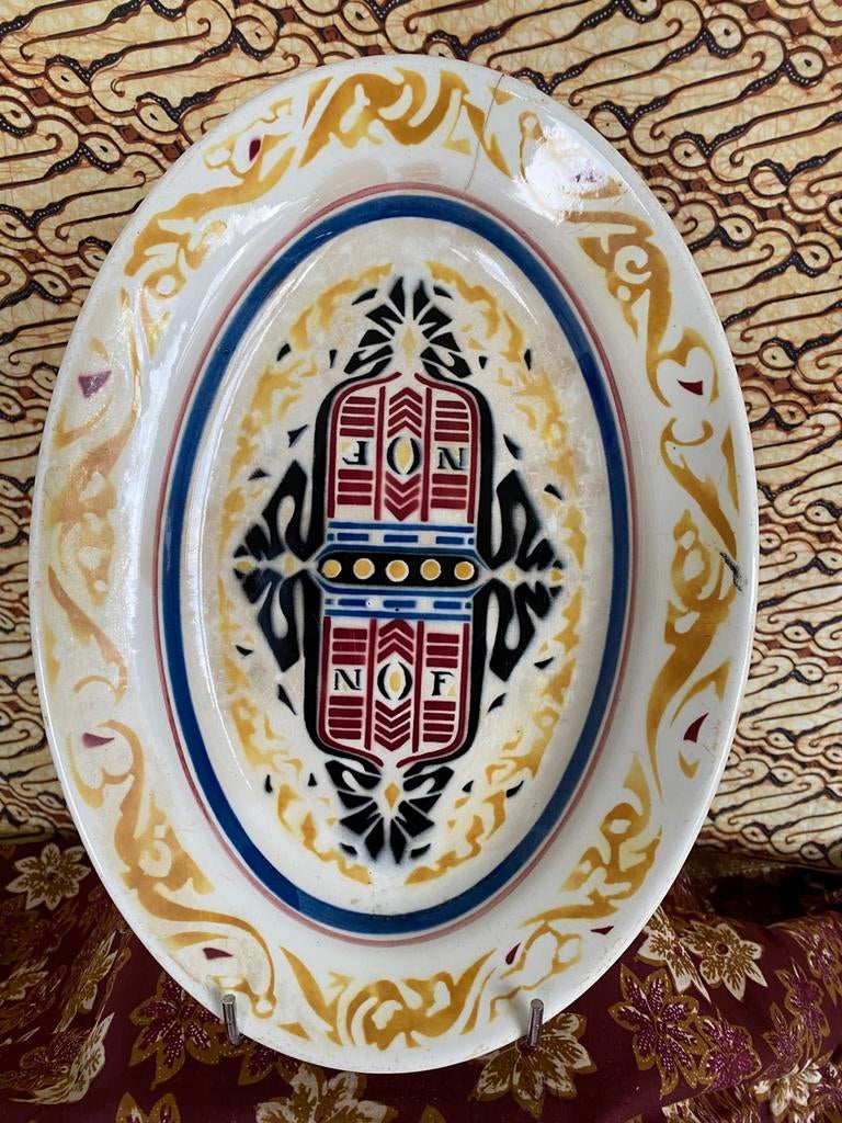 GEDENKBORD “NEDERLANDSE OLIEFABRIEKEN CALVÉ, DELFT”., Antiek en Kunst, Ophalen of Verzenden