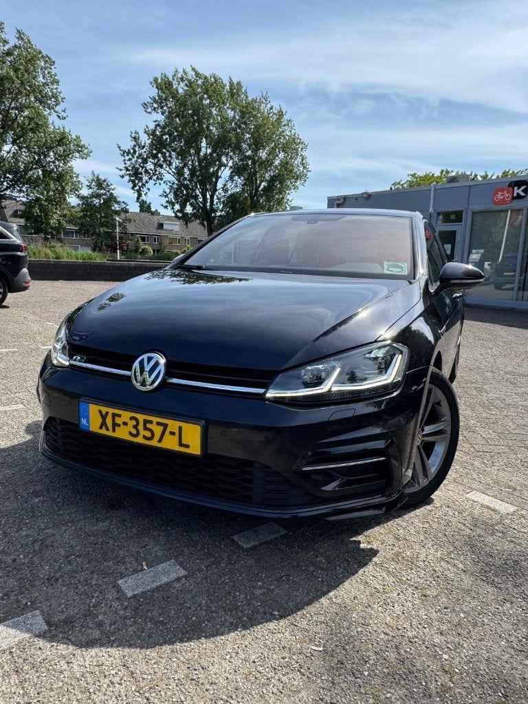 Volkswagen Golf 1.5 R lin volgopties 150pk 2019 Zwart, Voorwielaandrijving, Euro 5, 1498 cc, Zwart