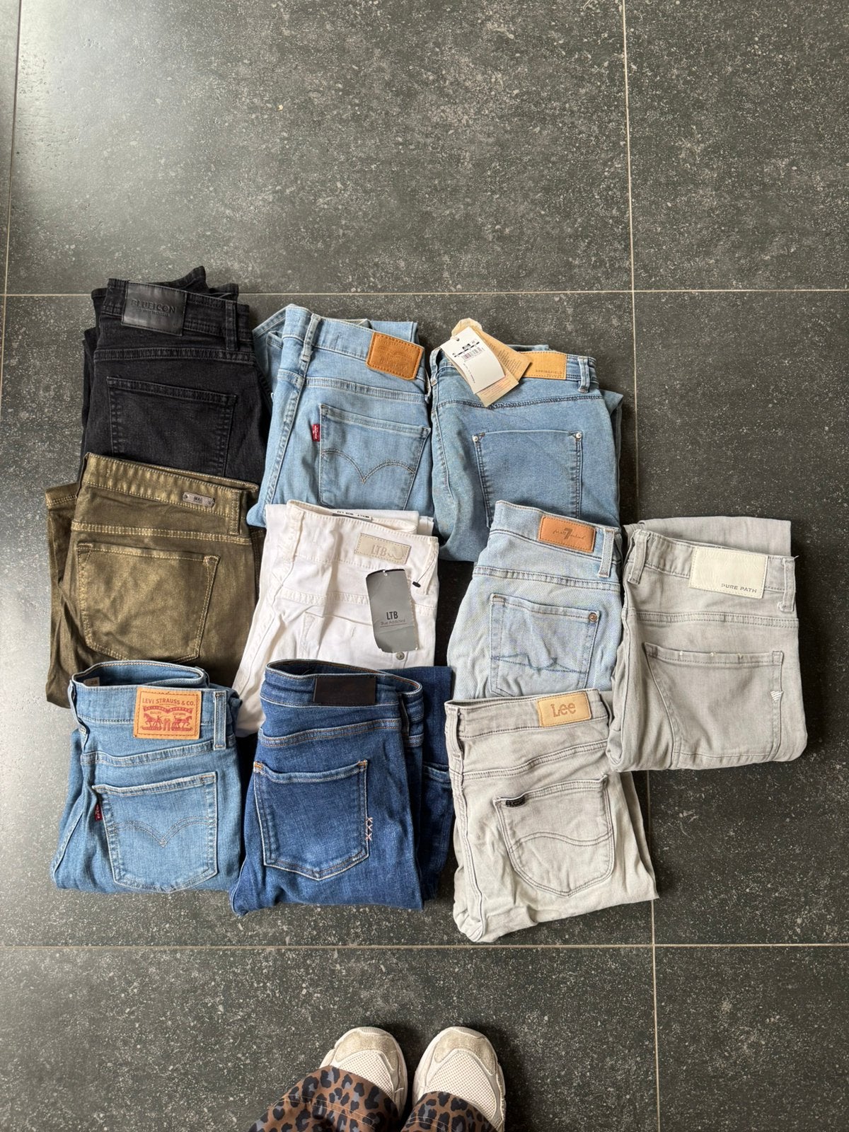 Merk broeken pakket diverse maten, Kleding | Dames, Ophalen of Verzenden, Zo goed als nieuw