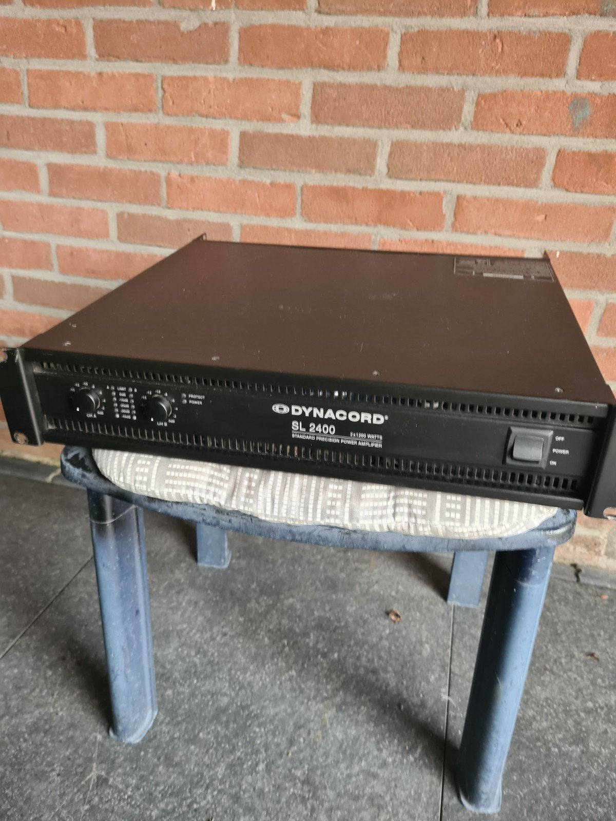 Dynacord SL2400 Eindversterker - Krachtig en Betrouwbaar, Ophalen, Gebruikt, 1000 watt of meer, P.A.