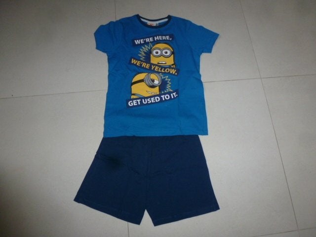 NIEUW 2 BLAUWE MINIONS pyama korte mouw,korte broek maat 146, Ophalen of Verzenden, Nieuw, Jongen of Meisje, Nacht- of Onderkleding