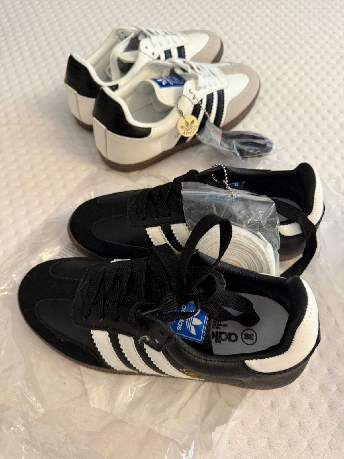 Adidas samba, Kleding | Dames, Schoenen, Ophalen of Verzenden, Nieuw, Wit, Sneakers of Gympen