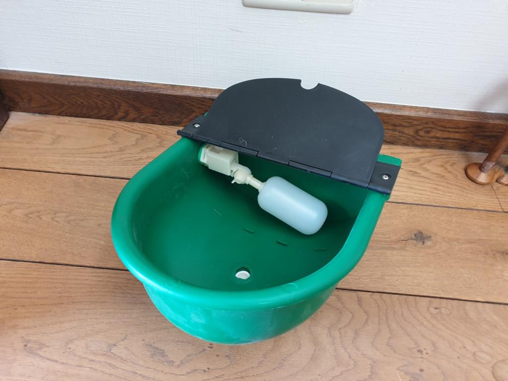 Drinkbak met vlotter, Dieren en Toebehoren