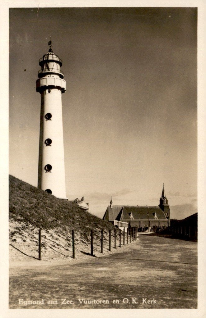 Egmond aan Zee Vuurtoren JCJ van Speyk + Kerk  #862, Ophalen of Verzenden, 1940 tot 1960, Gelopen, Noord-Holland