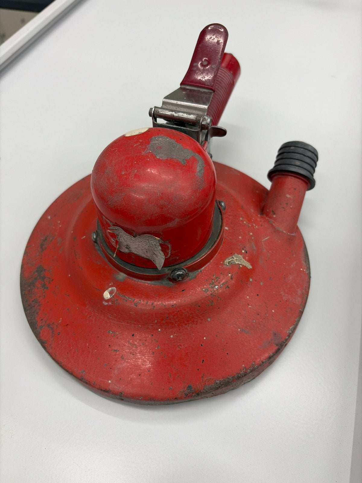 Gebruikte Excentrische Schuurmachine - Rood, Ophalen of Verzenden, Gebruikt, Minder dan 600 watt, Excentrische schuurmachine