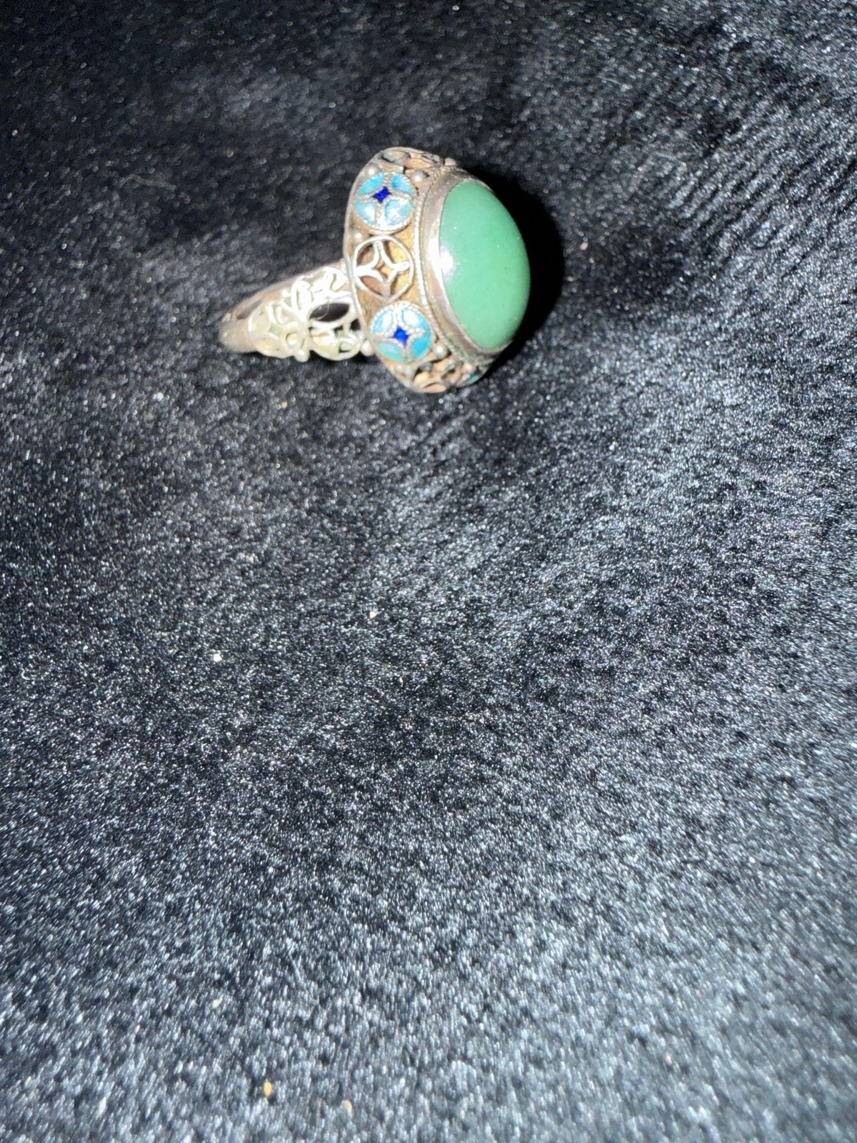 Vintage Zilveren Ring met Groene Steen en Blauw Emaille, Gebruikt, Ophalen of Verzenden, 17 tot 18, Met edelsteen