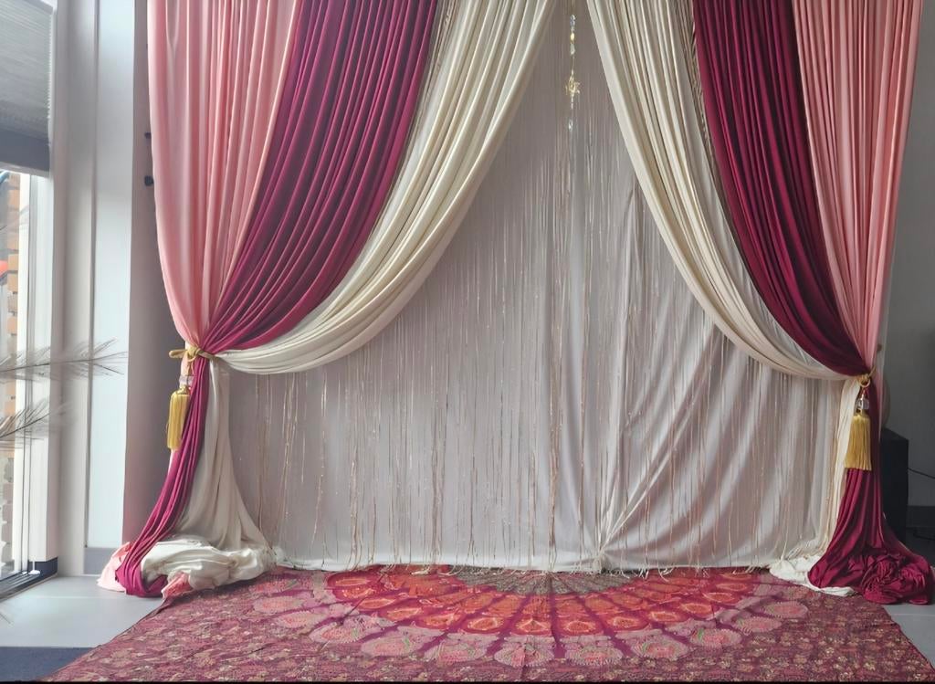 Backdrop te huur voor hennafeest of Indiase bruiloft, Hobby en Vrije tijd, Feestartikelen | Verhuur, Ophalen of Verzenden, Zo goed als nieuw