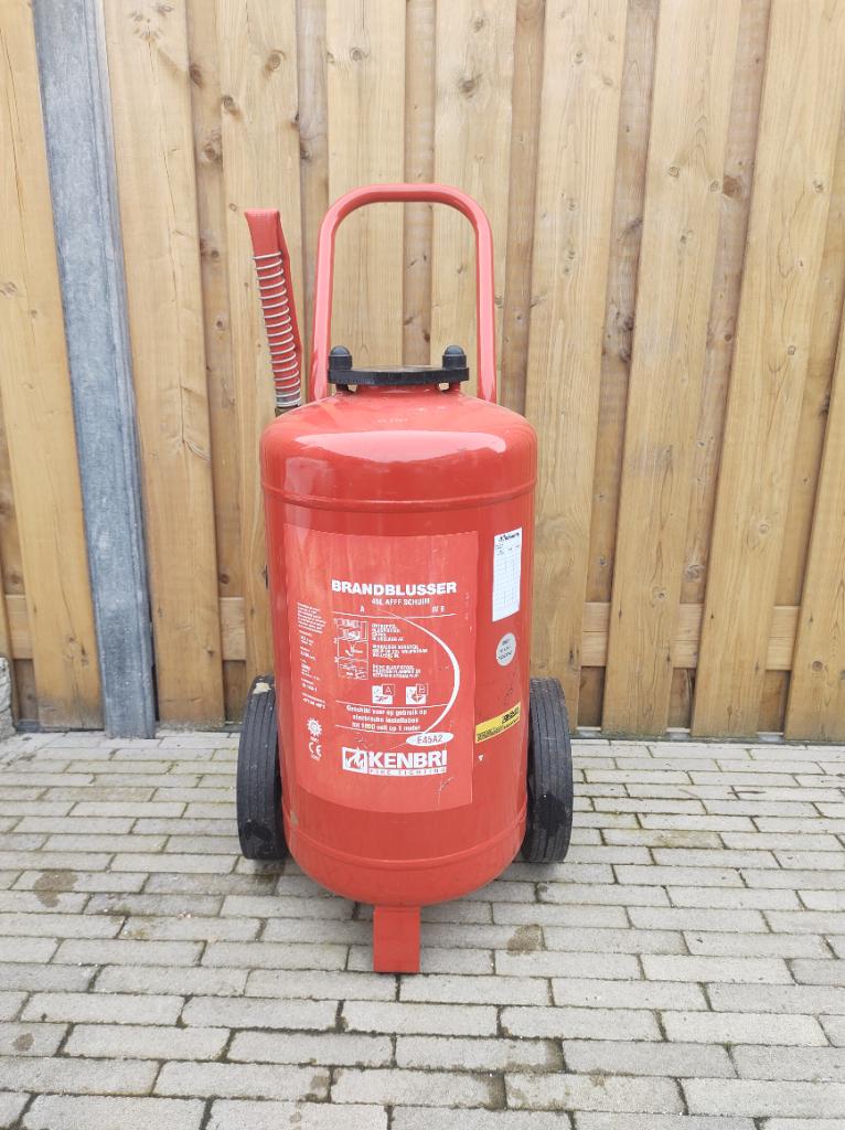 Verrijdbare brandblusser schuim, Ophalen, Zo goed als nieuw, Brandblusser