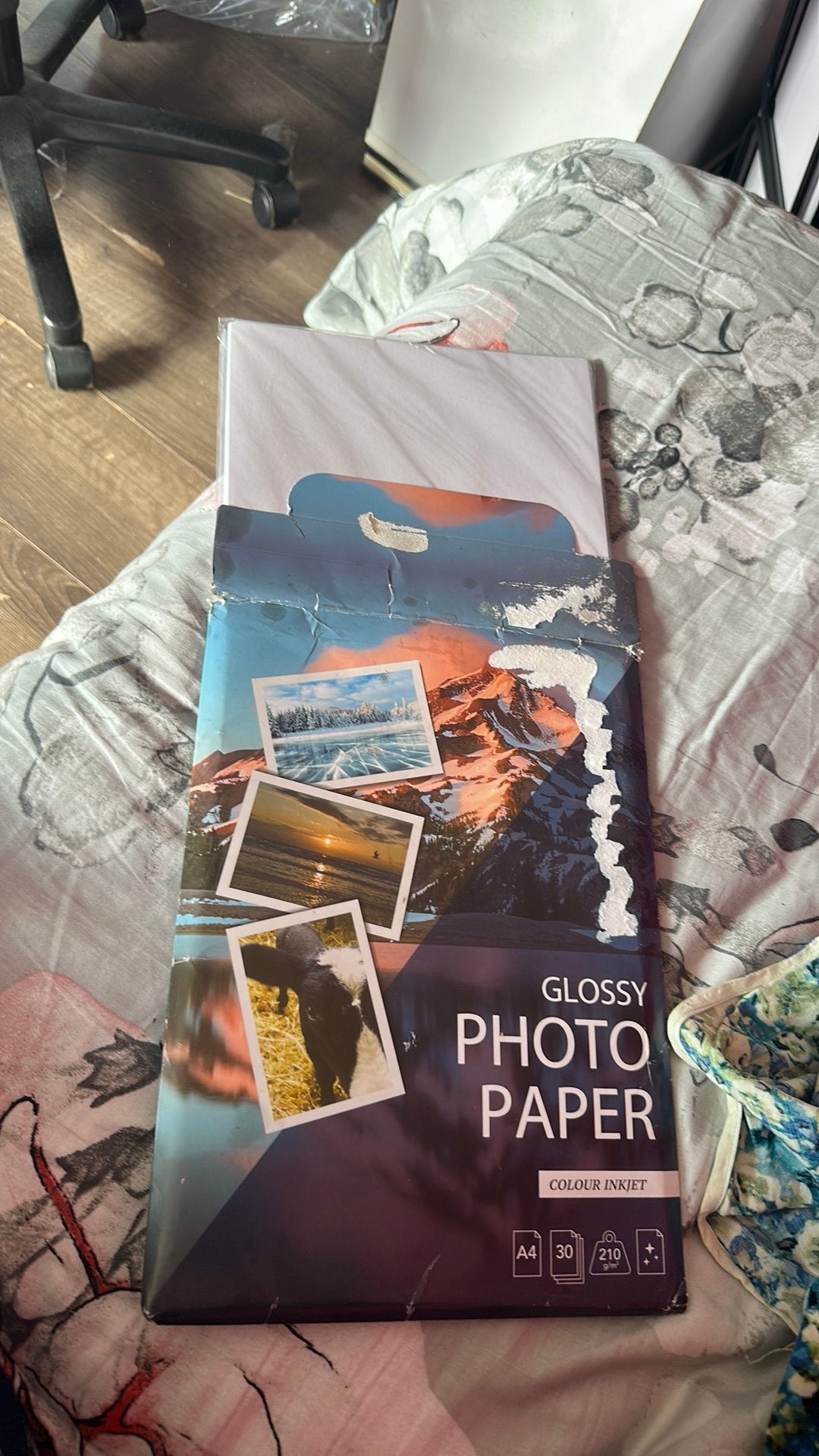 Glossy photo paper A4 30 stuks + canon photo paper, Ophalen of Verzenden, Zo goed als nieuw