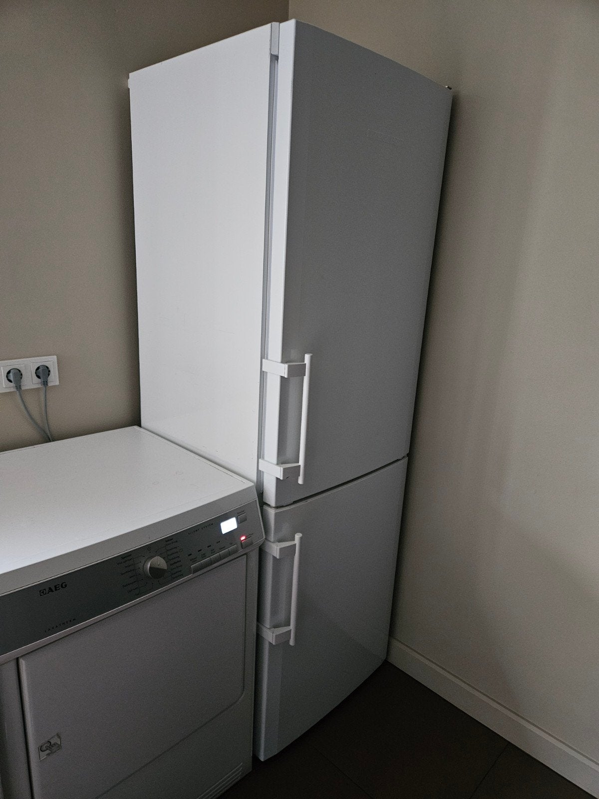 Liebherr Koel-vriescombinatie A++ 231L koel 91L vries, Ophalen, Gebruikt, 200 liter of meer, 60 cm of meer