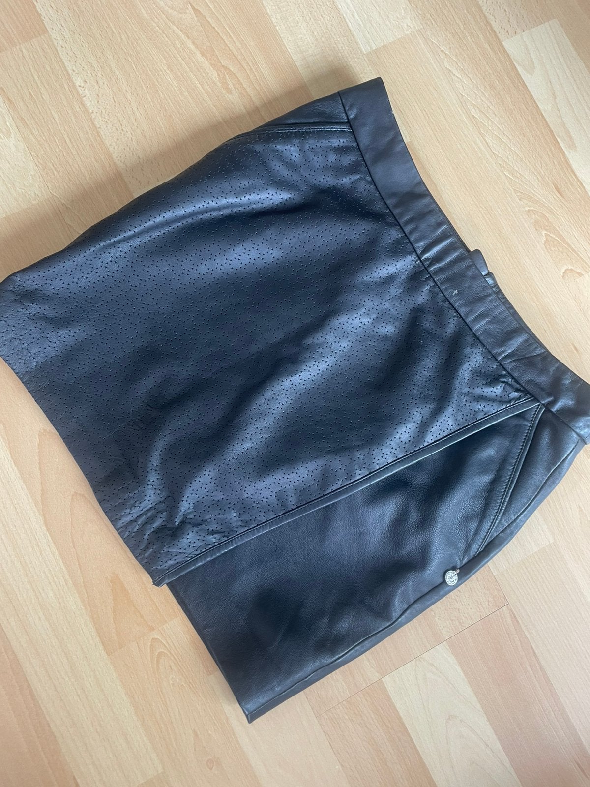 Sexy leder leren rokje maison scotch soda, mt 1 s miami deco, Ophalen, Zo goed als nieuw, Zwart, Boven de knie