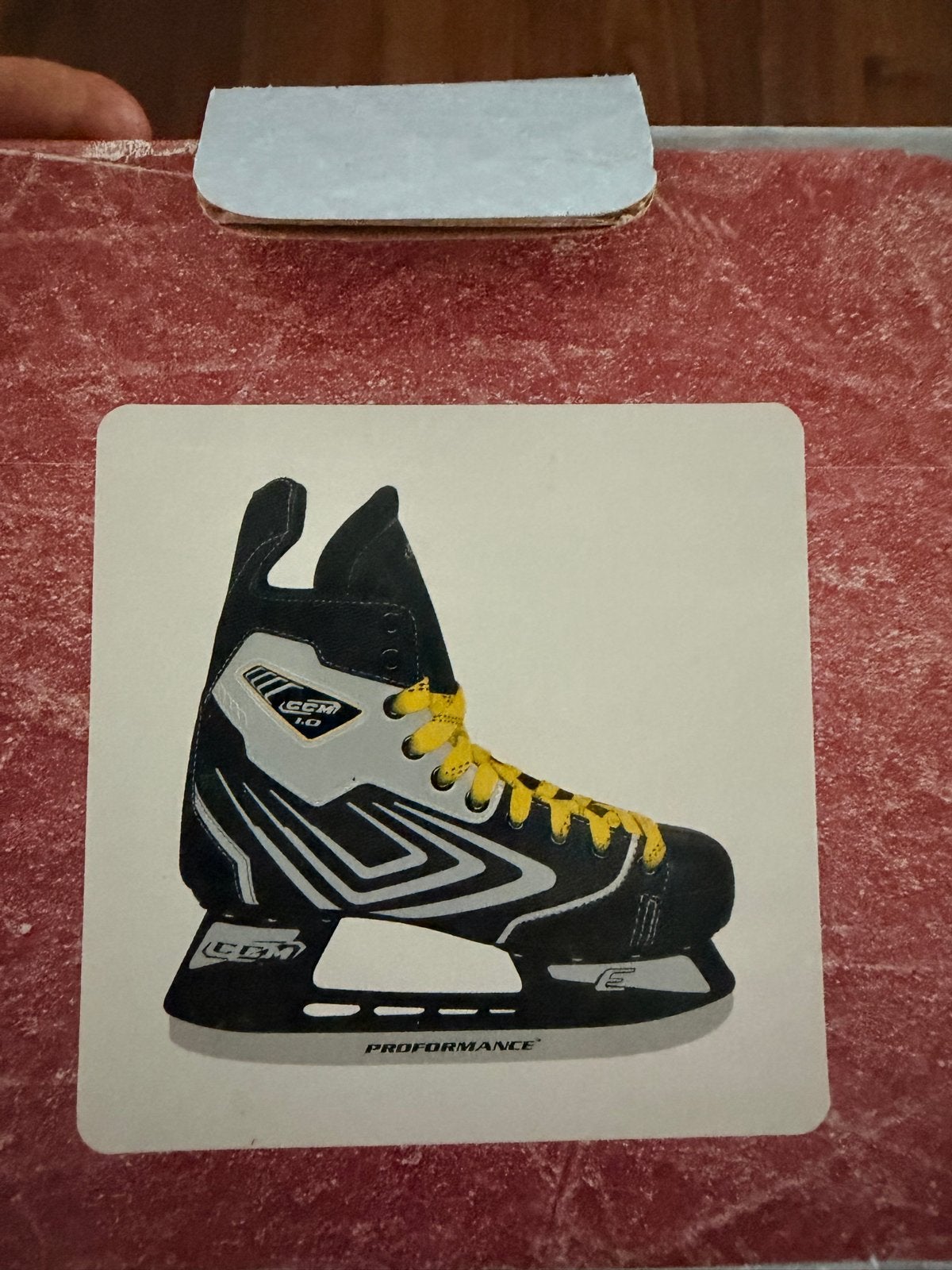 CCM 1.0 ijshockeyschaatsen - Maat 42, Sport en Fitness, Overige merken, Ophalen of Verzenden, Zo goed als nieuw, IJshockeyschaatsen