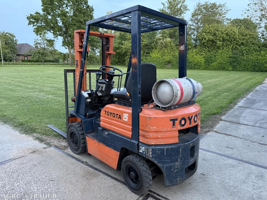 Toyota 1500KG LPG heftruck automaat doorkijkmast 201cm, Zakelijke goederen, Machines en Bouw | Heftrucks en Intern transport, LPG