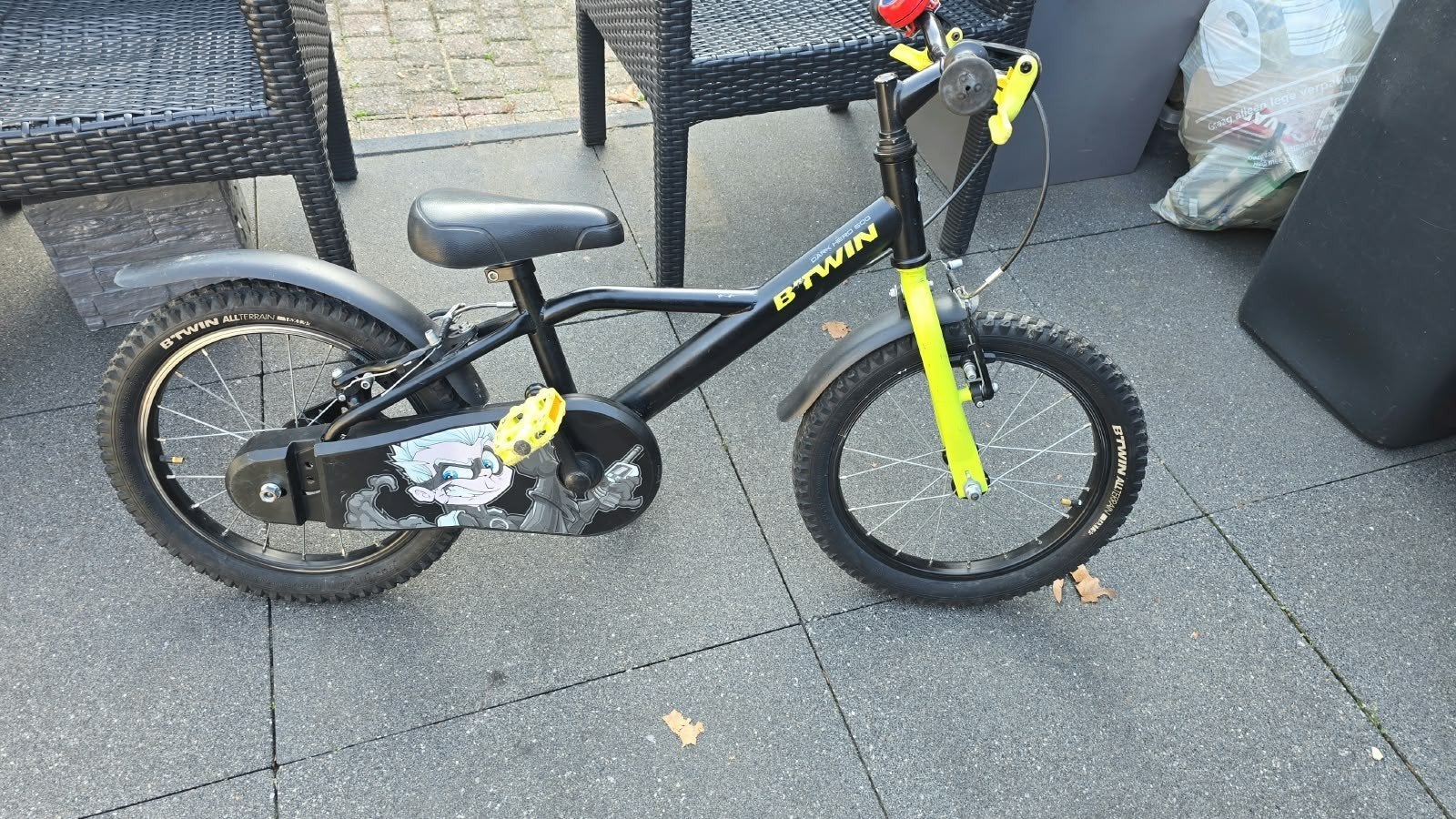 Btwin 16 inch kinderfiets - Zwart/Geel, Ophalen, Velgrem, Btwin, 16 tot 20 inch