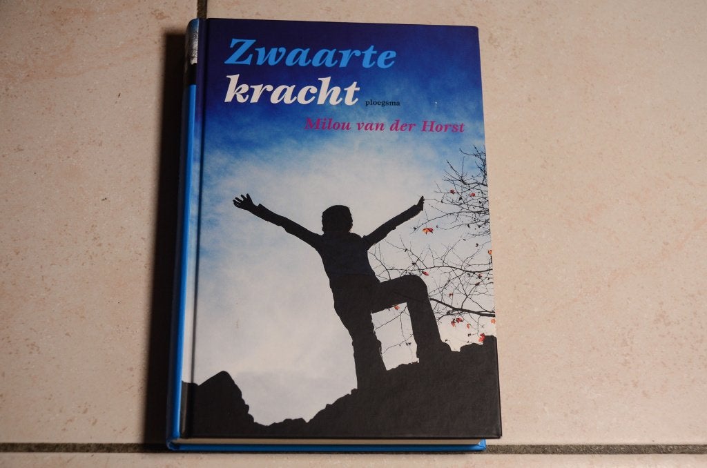 Zwaartekracht / Milou van der Horst       , Ophalen of Verzenden, Zo goed als nieuw, Fictie
