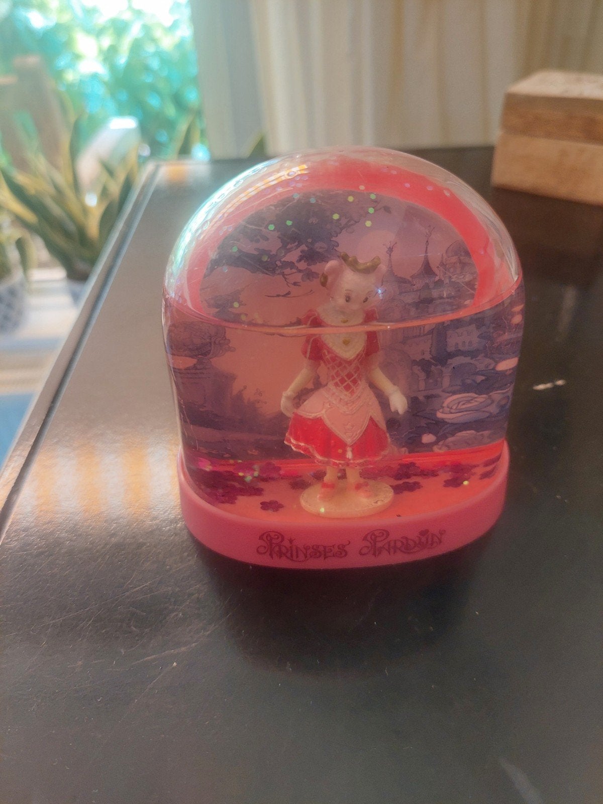 Sneeuwbol Efteling, Ophalen of Verzenden, Zo goed als nieuw, Beeldje of Poppetje