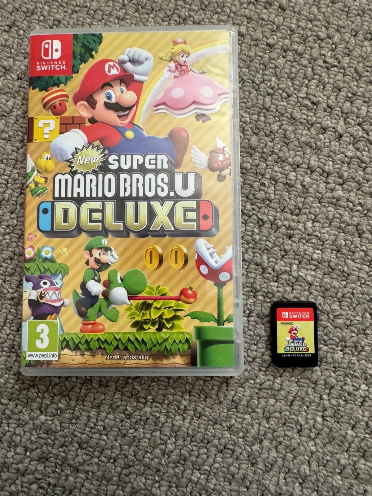New Super Mario Bros. U Deluxe - Nintendo Switch, Spelcomputers en Games, 3 spelers of meer, Ophalen of Verzenden, Zo goed als nieuw