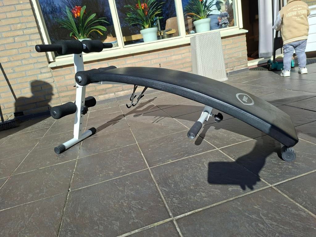 Trainingstoestel voor rug en buikspieren, Sport en Fitness, Fitnessmaterialen, Ophalen, Zo goed als nieuw, Buik, Overige typen