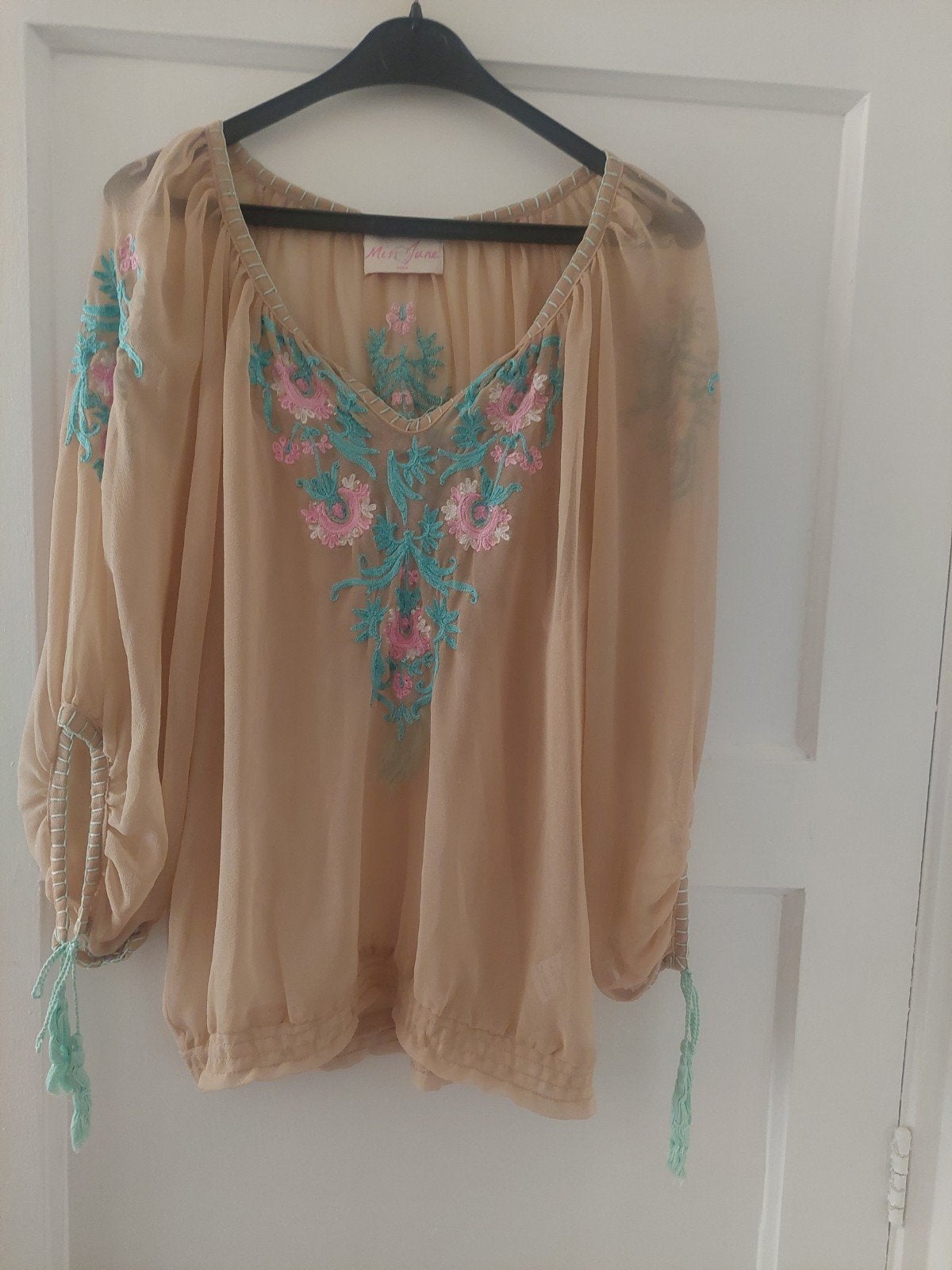Miss june blous universele maat, Ophalen, Beige, Maat 42/44 (L), Zo goed als nieuw