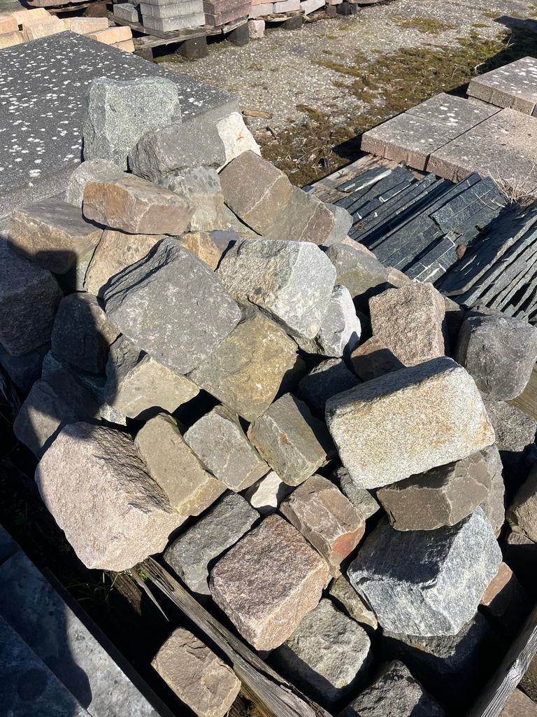 Natuursteen Kinderhoofdjes Keien - €3,00 per stuk, Tuin en Terras, Grind, Keien en Split, Overige materialen, Gebruikt, Ophalen of Verzenden