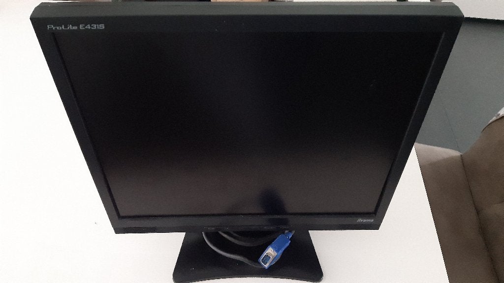 Iyama E431S Pro lite 17 inch monitor beeldscherm VGA, Computers en Software, Ophalen, Kantelbaar, 101 t/m 150 Hz, Overige typen