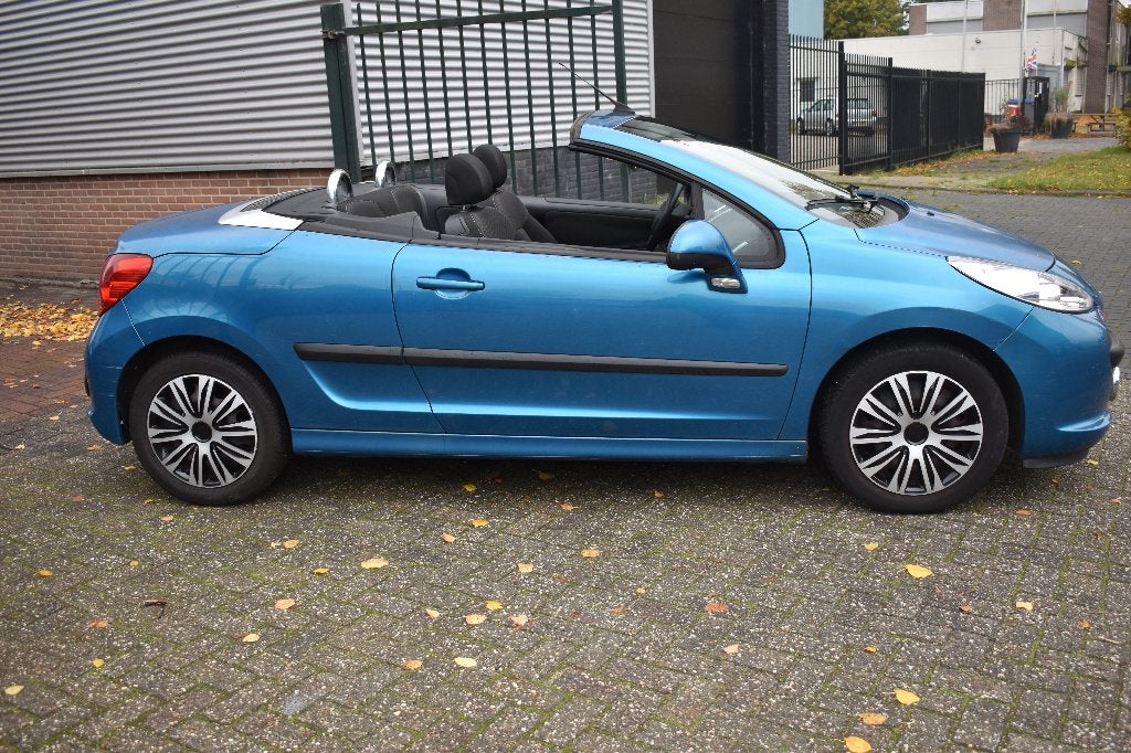 Peugeot 207 1.6 VTI CC 88KW AUT 2008 Blauw  AUTOMAAT, Auto's, 4 cilinders, Cabriolet, 600 kg, 1598 cc