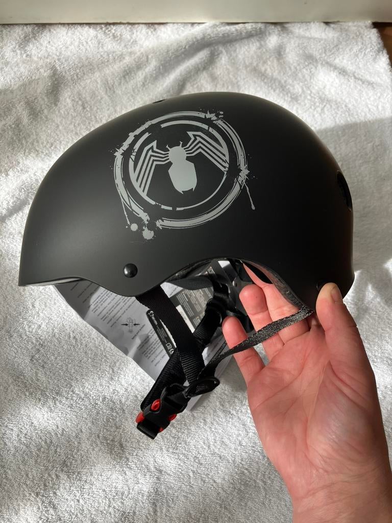 Nieuw Marvel Venom Skateboard Helm Zwart, Ophalen of Verzenden, Nieuw