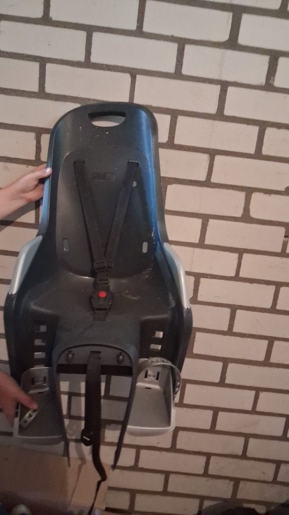 Fietstoeltje, Ophalen, Gebruikt, Achterzitje, Voetsteuntjes