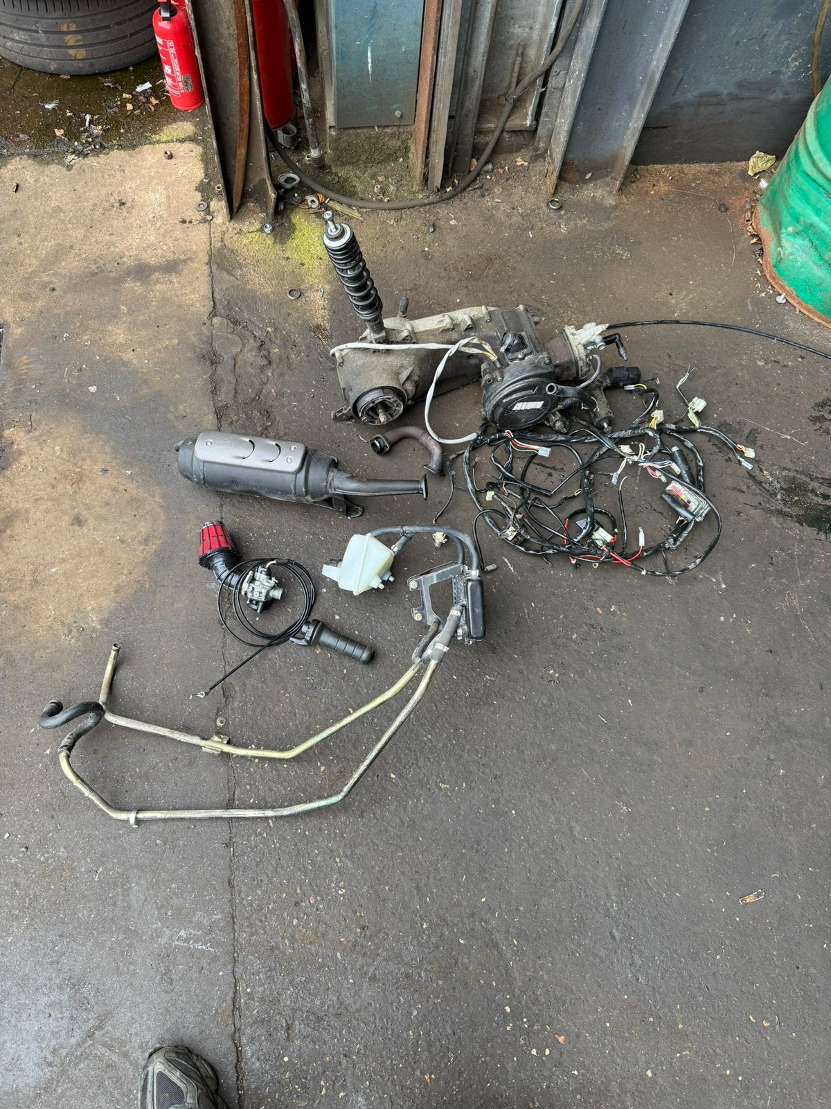 Piaggio quartz motorblok 50cc vers - skipper compleet yss, Motoren, Ophalen of Verzenden