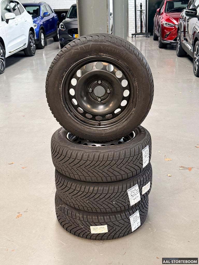 Winterbandenset op stalen velgen 205/55 R16 91H voor Peugeot, Ophalen, Gebruikt, -, Banden en Velgen