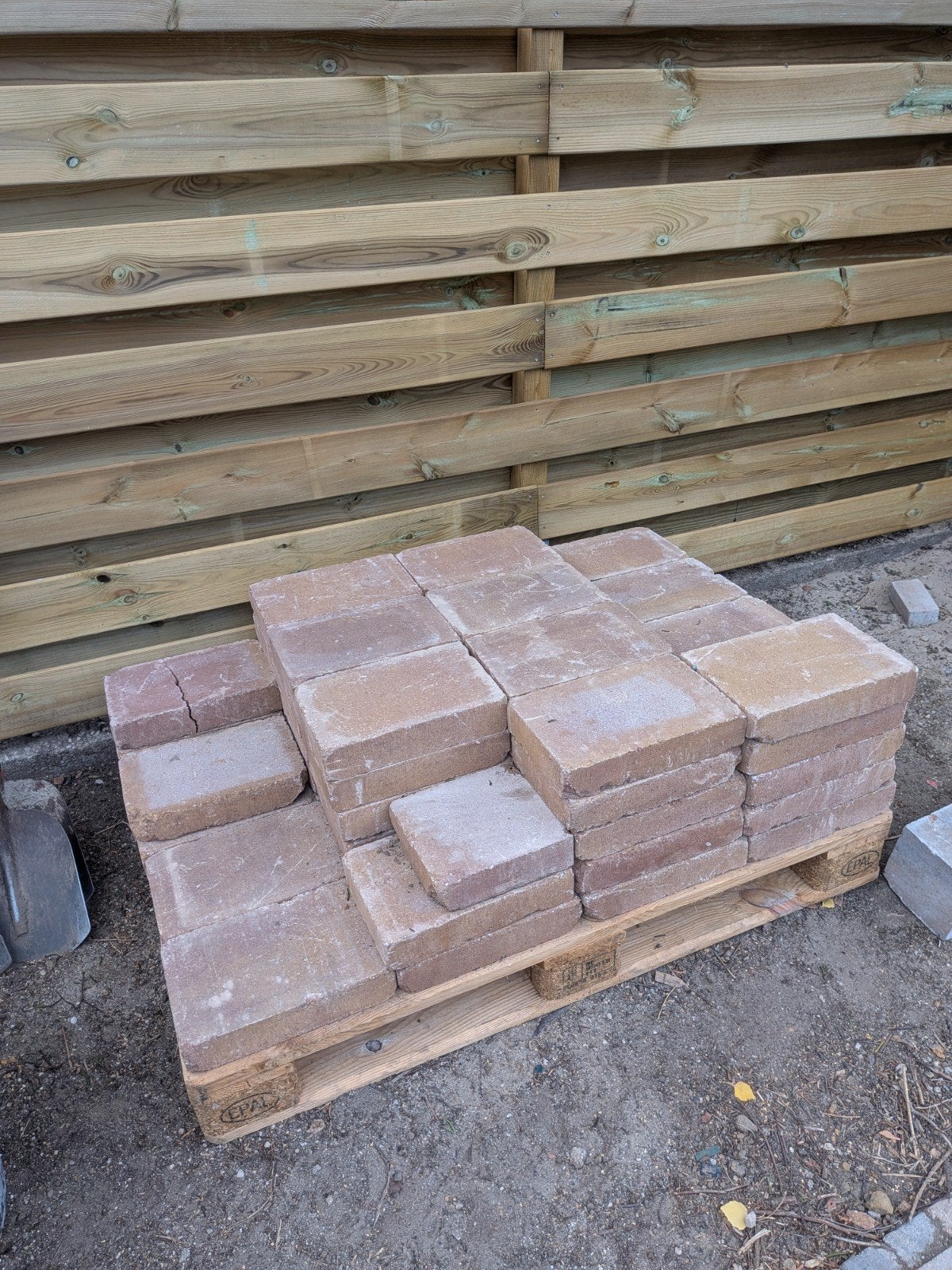 Gratis: Red Sun Tumbleton Inca tegels, Ophalen, Nieuw, Minder dan 5 m², Beton