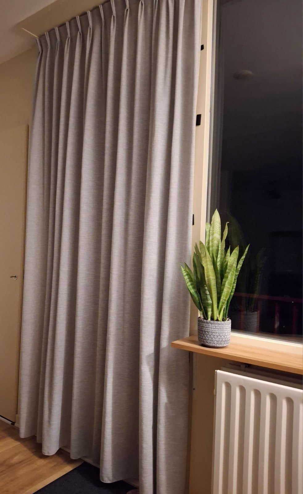 Lichtgrijze gordijnen (inbetween), Ophalen, Kwantum, Zo goed als nieuw, Gordijn