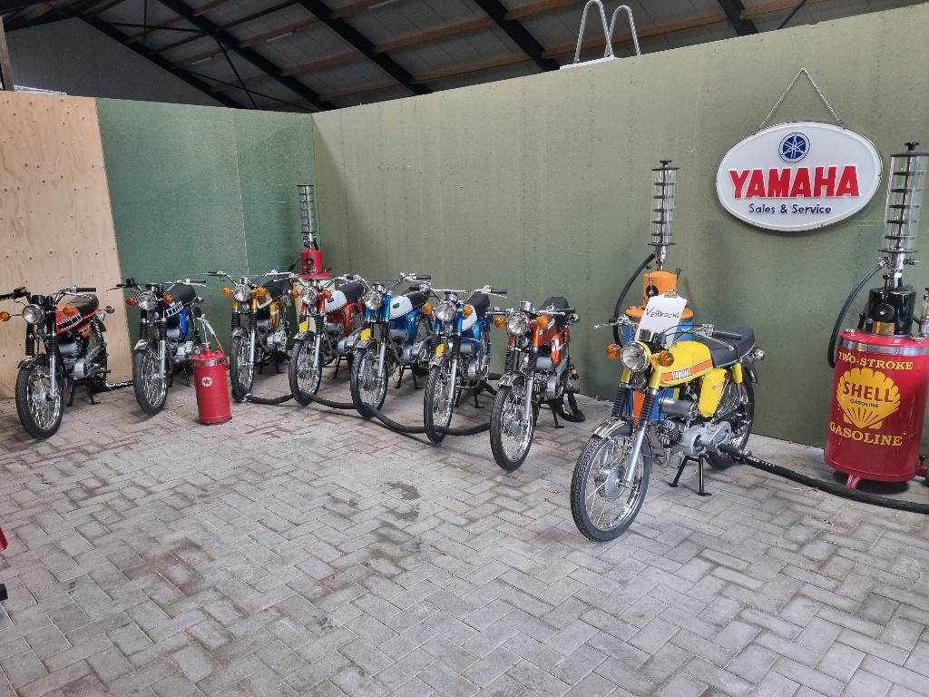 yamaha's  fs1 in Nieuwstaat, Fietsen en Brommers, Brommers | Oldtimers, Ophalen, Maximaal 45 km/u, Yamaha, 4 versnellingen