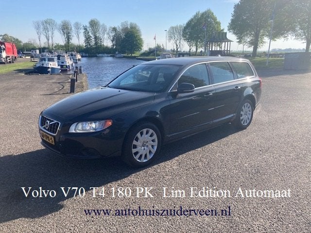 VOLVO V70 T4 180 PK Limited Edition Automaat Boekjes, Auto's, Gebruikt, Zwart, 4 cilinders, 179 pk