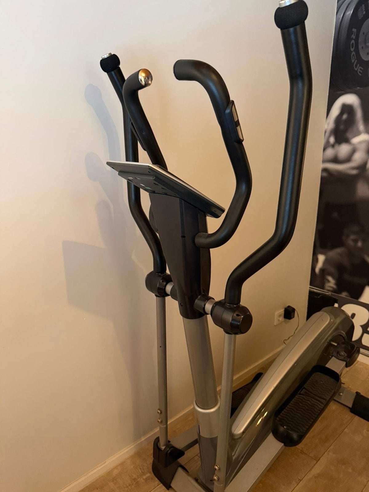 Crosstrainer met display en diverse programma's, Ophalen, Gebruikt, Armen, Crosstrainer