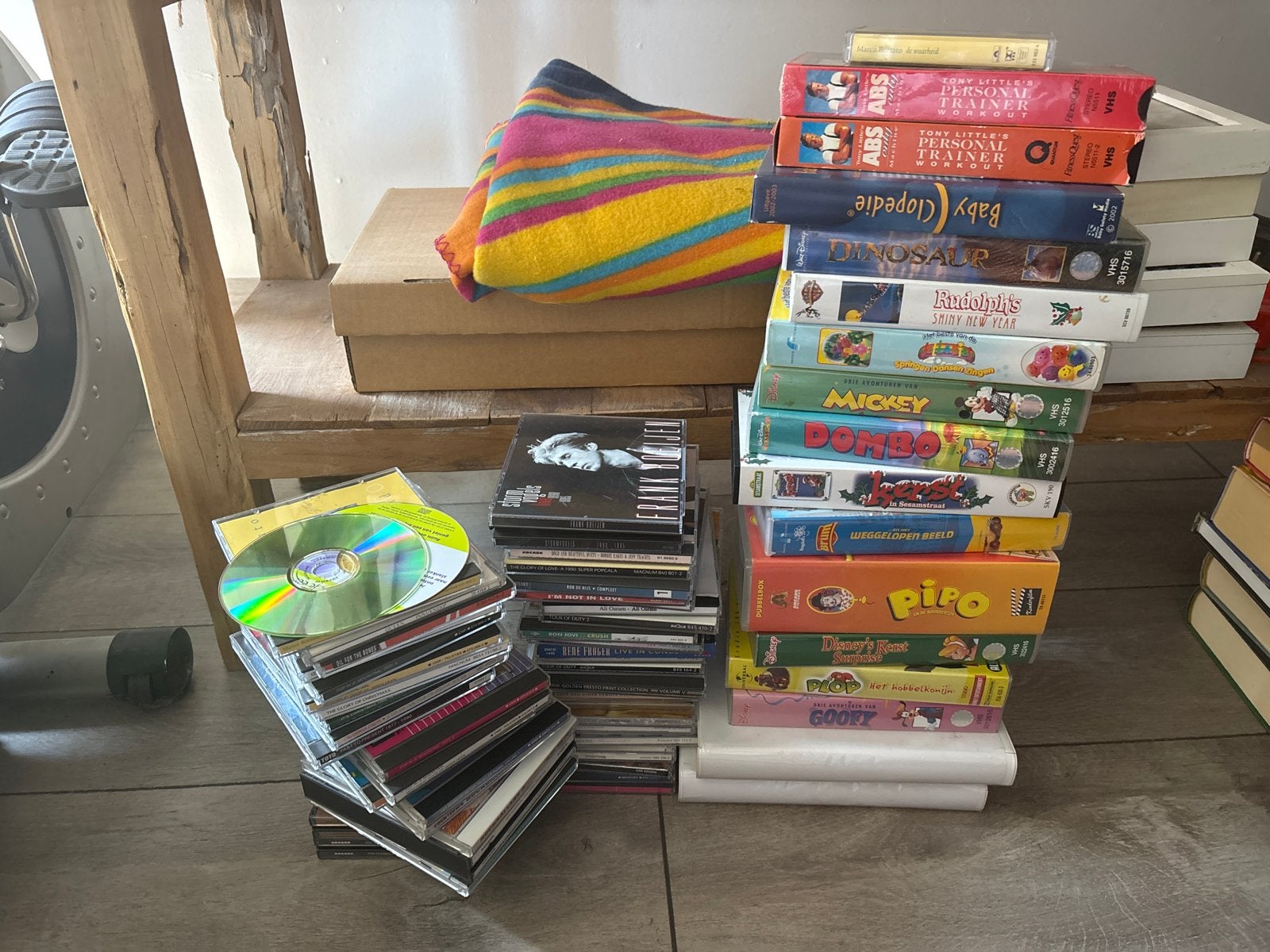 Collectie VHS-banden en CD's - Diverse genres, Ophalen, Gebruikt, Alle leeftijden, Kinderfilm