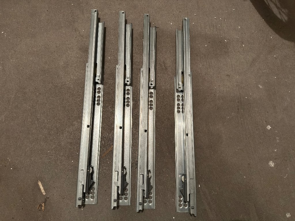4x Blum Tandem Plus ladegeleiders / rails, Minder dan 50 cm, Gebruikt, Ophalen of Verzenden, Minder dan 100 cm