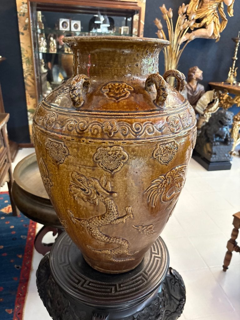 Antieke Chinese "dragon jar" – bruin geglazuurd steengoed, Ophalen