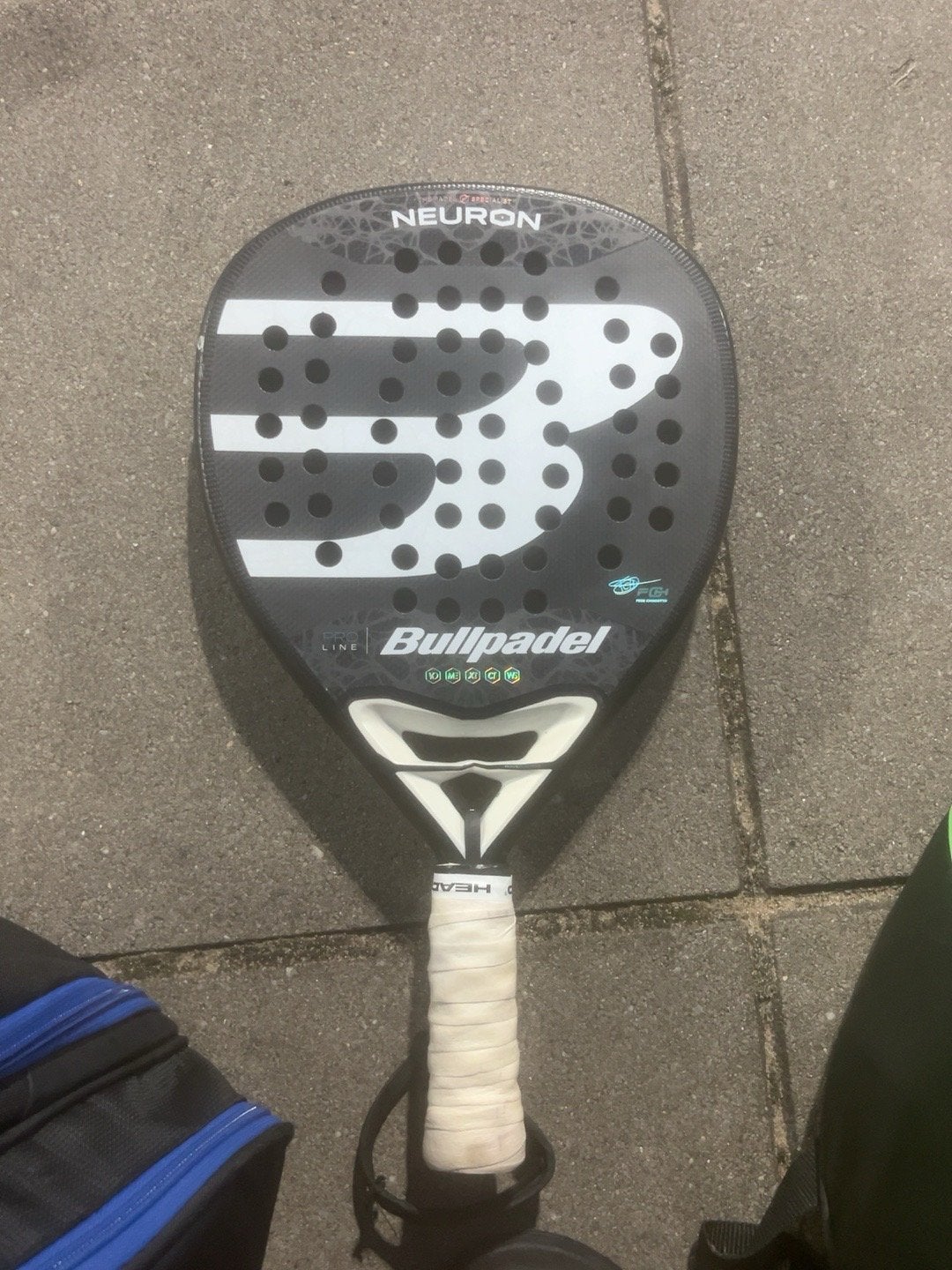 Bullpadel Neuron, Sport en Fitness, Ophalen, Gebruikt, Padelracket