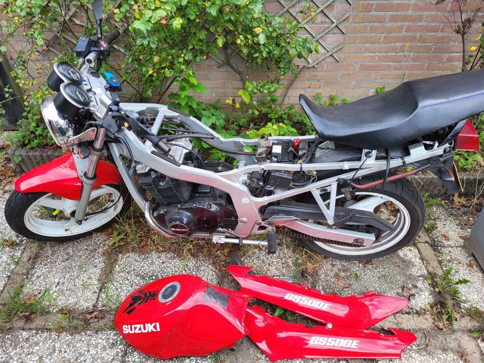 Suzuki GS500E opknappertje, Ophalen, Gereviseerd