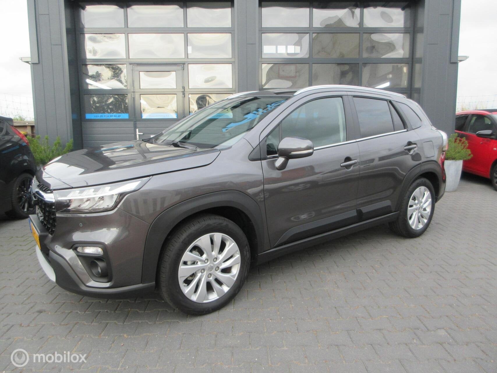 Suzuki S-Cross 1.4 Boosterjet Select Smart Hybrid 9500km! Un, Auto's, Voorwielaandrijving, Stof, Gebruikt, 4 cilinders