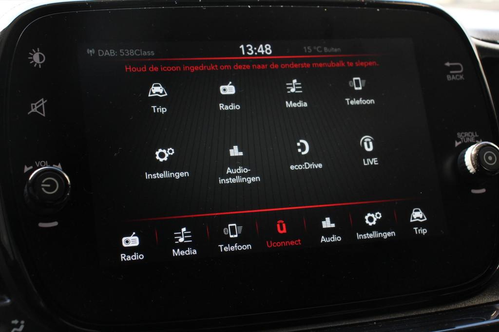 Fiat 500 C 1.0 70pk MHEV Lounge Plus Navigatie Apple Carplay, Voorwielaandrijving, Euro 6, Cabriolet, 4 stoelen