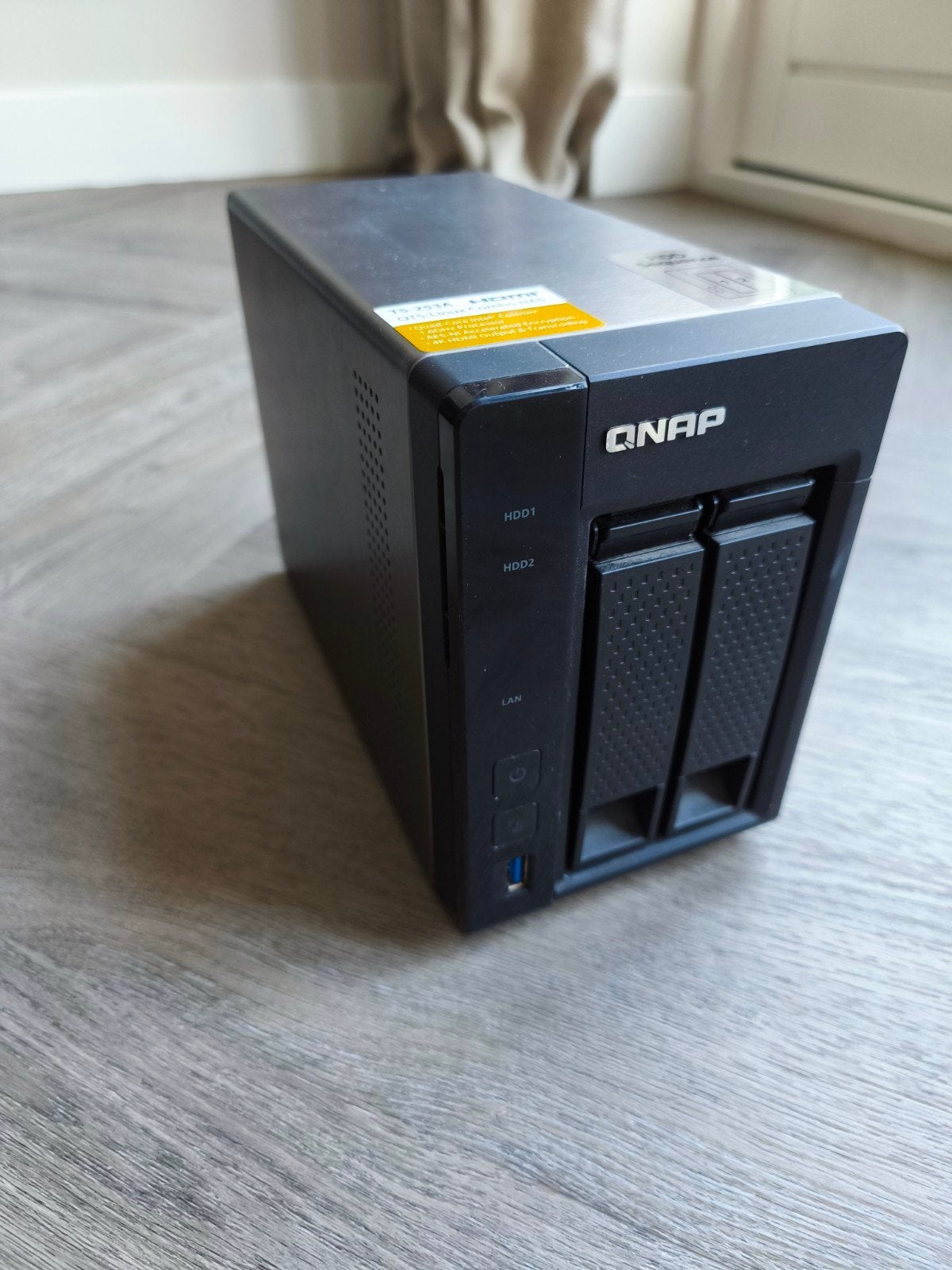 QNAP TS-253A cpu N3160@1.60Gz 4 Gb ram, Ophalen, Zo goed als nieuw