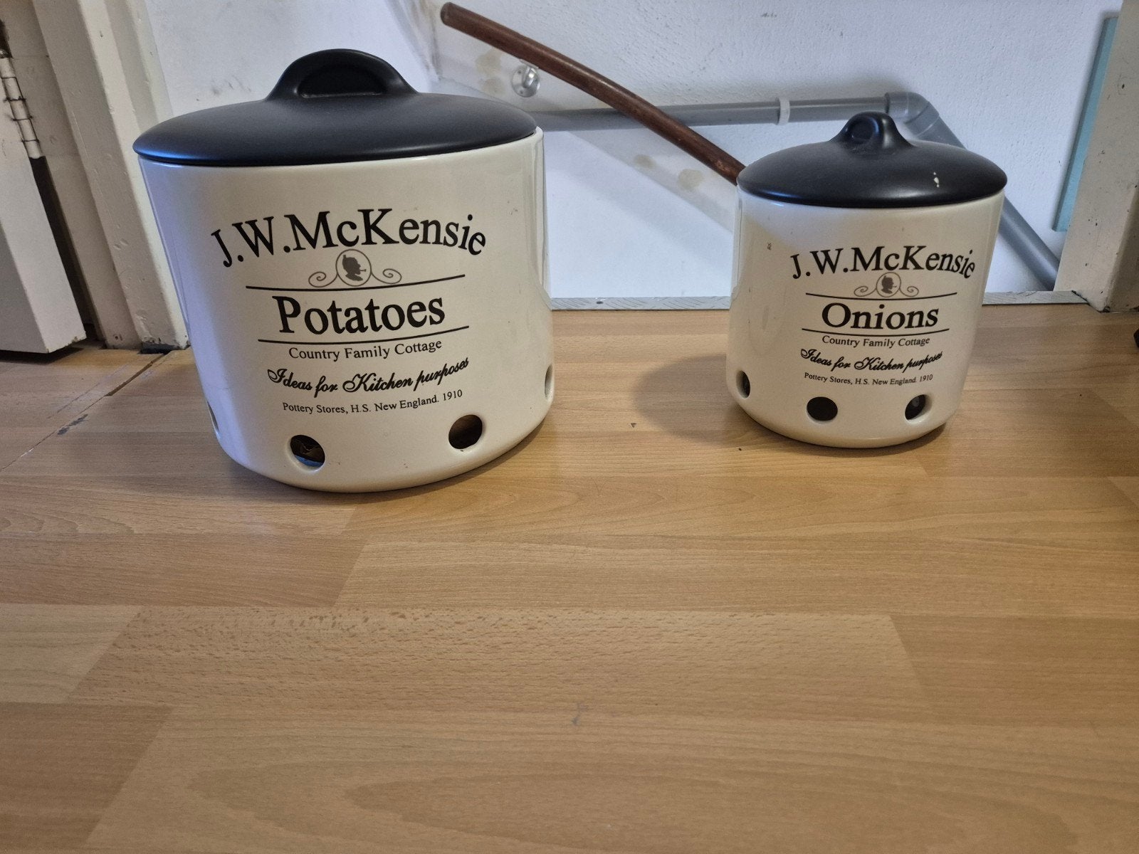 J.W. McKenzie Voorraadpotten: Aardappelen & Uien, Ophalen, Gebruikt, Voorraadpot, Steen/keramiek