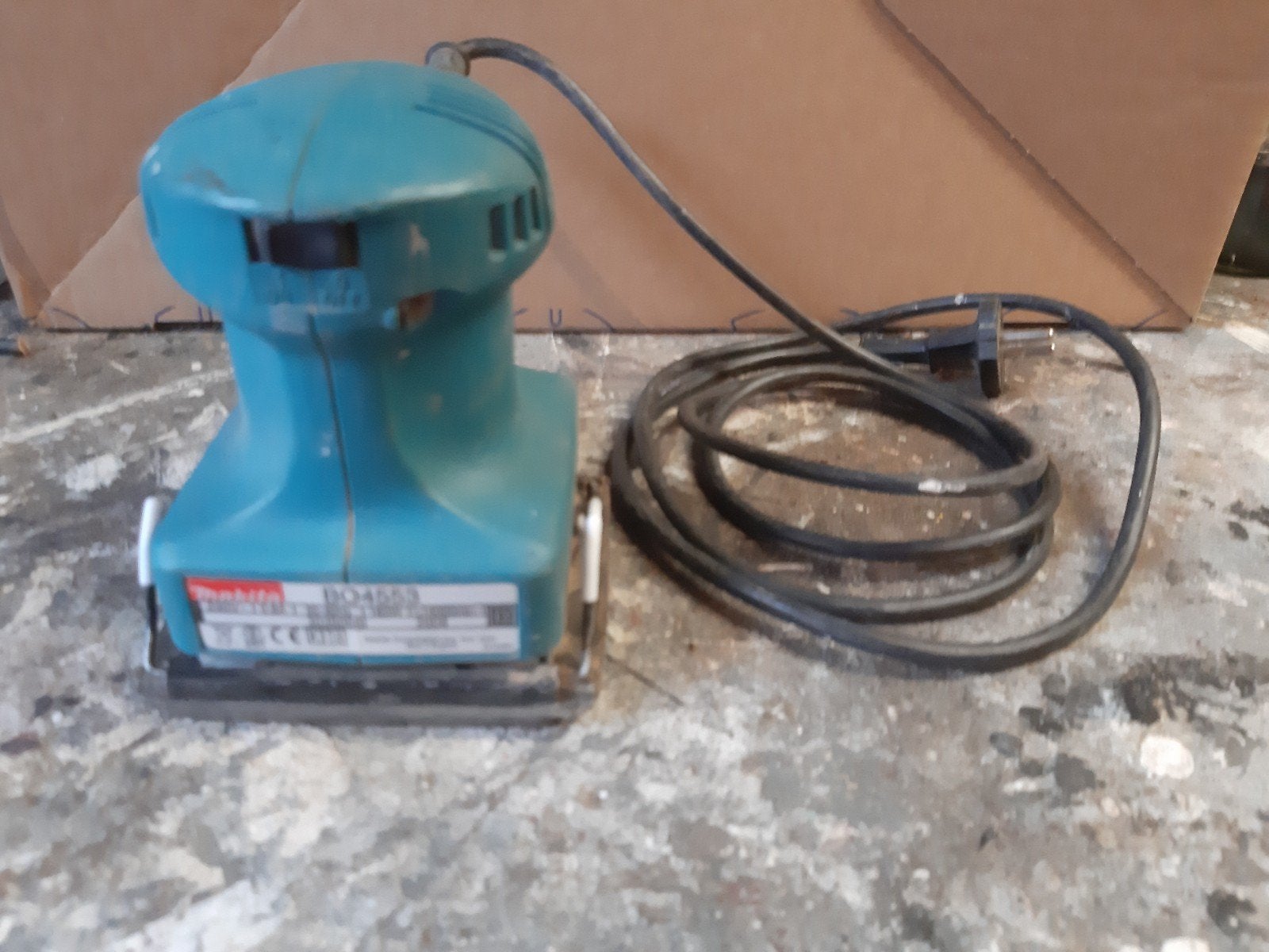 Makita BO4553 Vlakschuurmachine - Gebruikt, Ophalen of Verzenden, Gebruikt, Minder dan 600 watt, Vlakschuurmachine