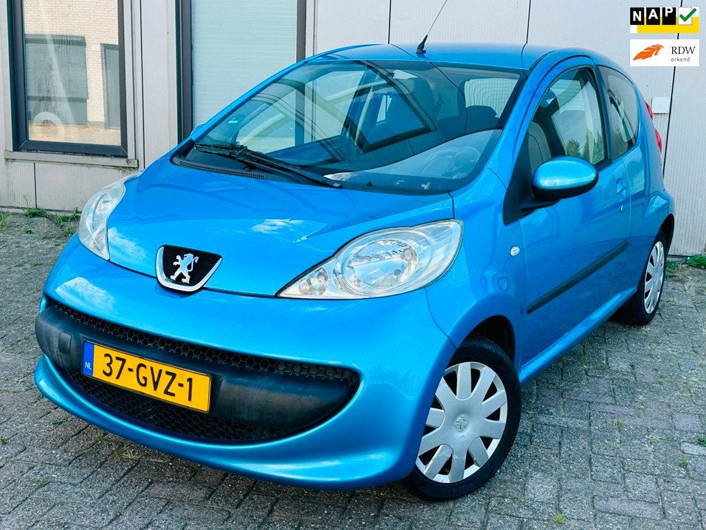 Peugeot 107 1.0-12V XS 2E Eigenaar Dealer onderhoud Apk 1 ja, Voorwielaandrijving, Gebruikt, Elektrische ramen, 68 pk