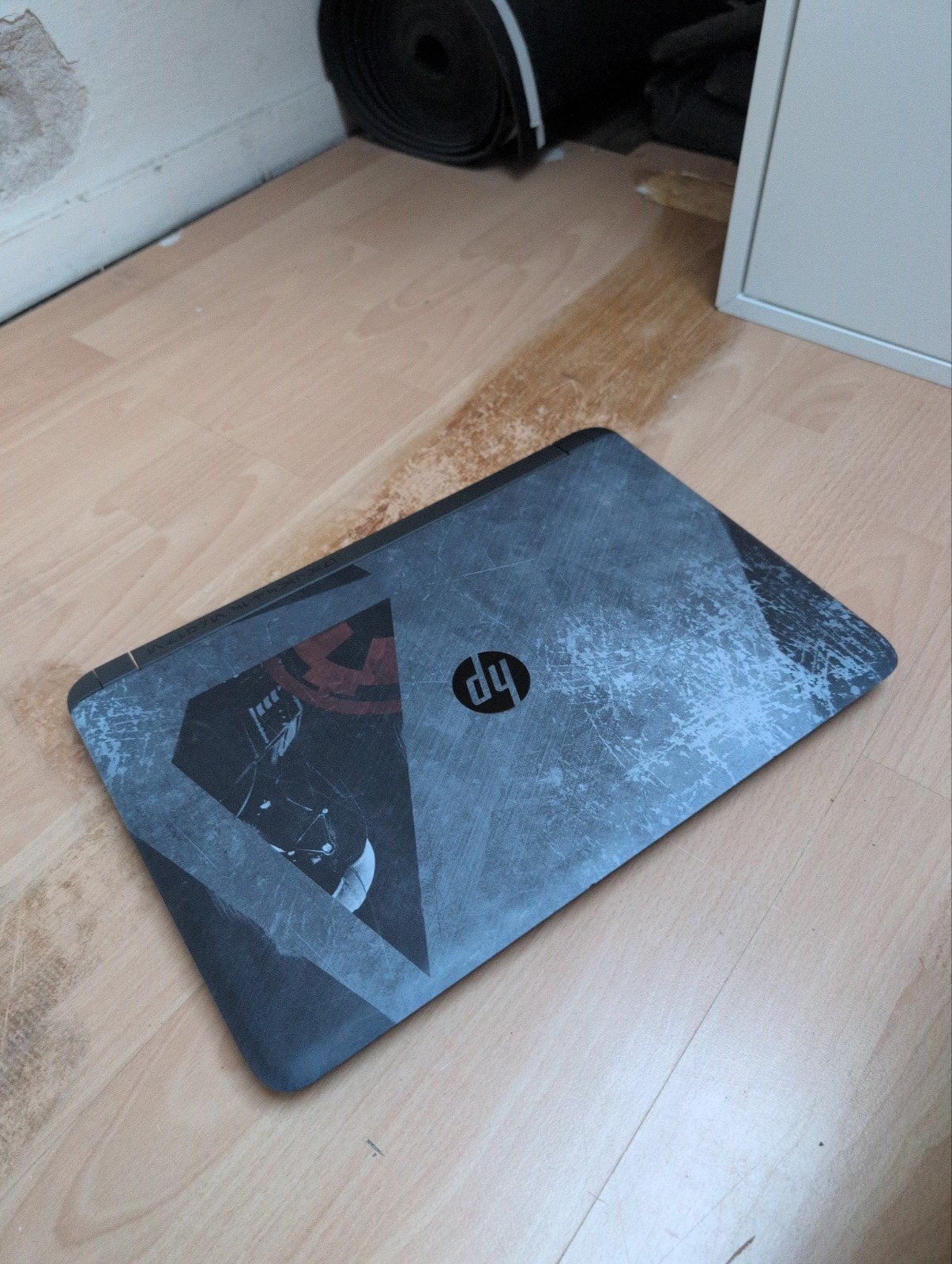 HP Star Wars Special Edition laptop ( 15-an000nd)- Gebruikt, Gebruikt, 2 tot 3 Ghz, 8 GB, Ophalen of Verzenden